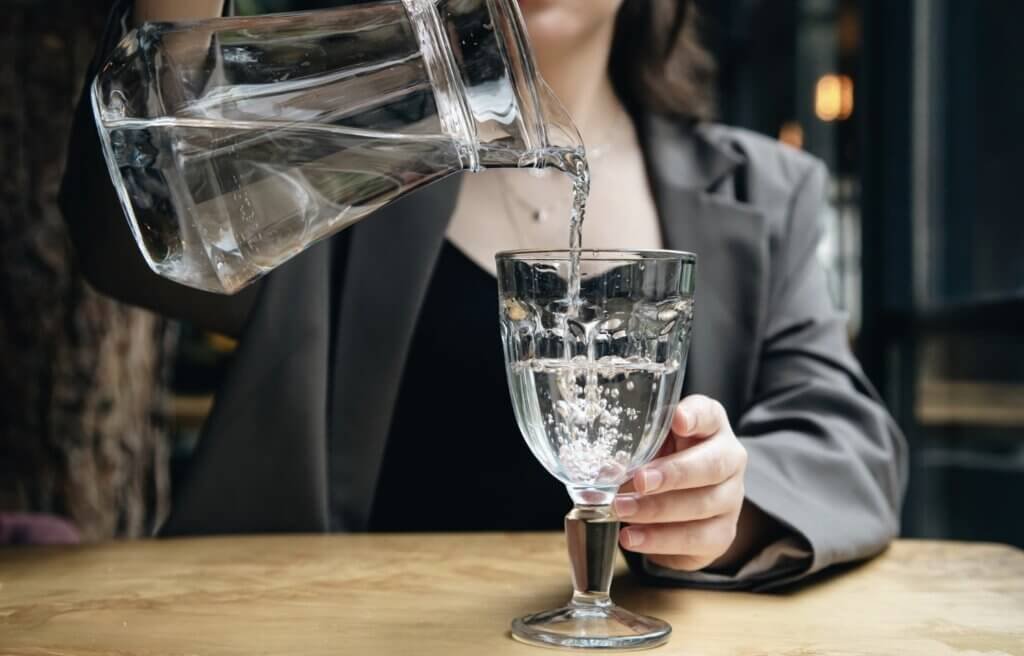 Pre-warm the glass cup