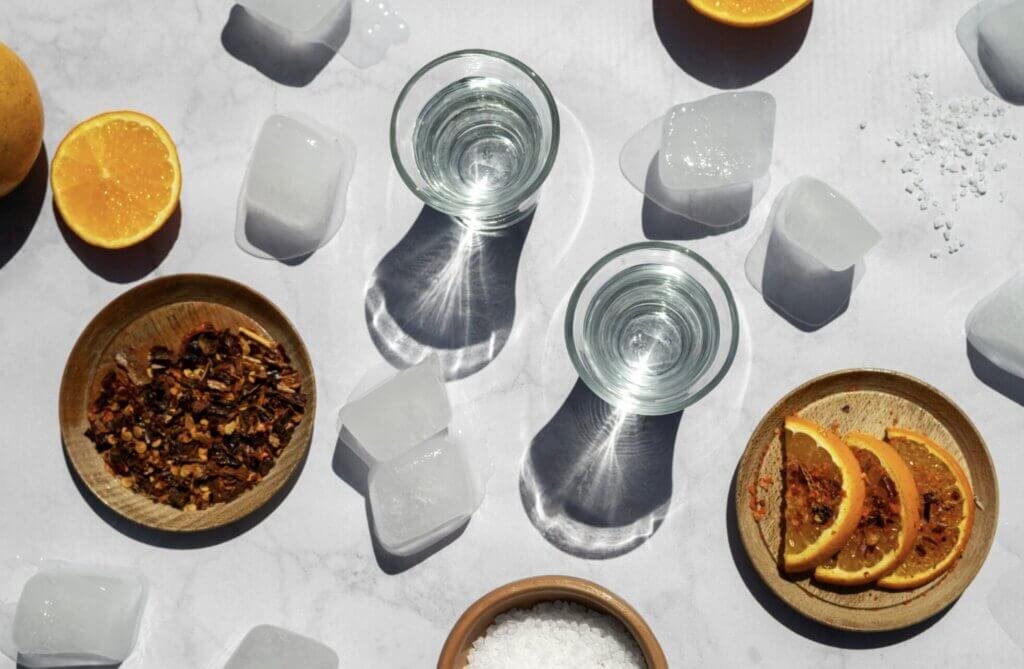 Holin glassware